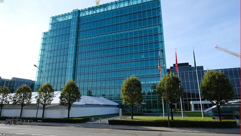 91.cc网页版团队在开放办公区协作打磨产品体验